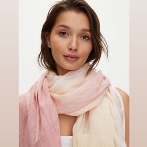 Aritizia WILFRED Nude Pink Linen Scarf (large) BRAND NEW WITH TAGS 💕